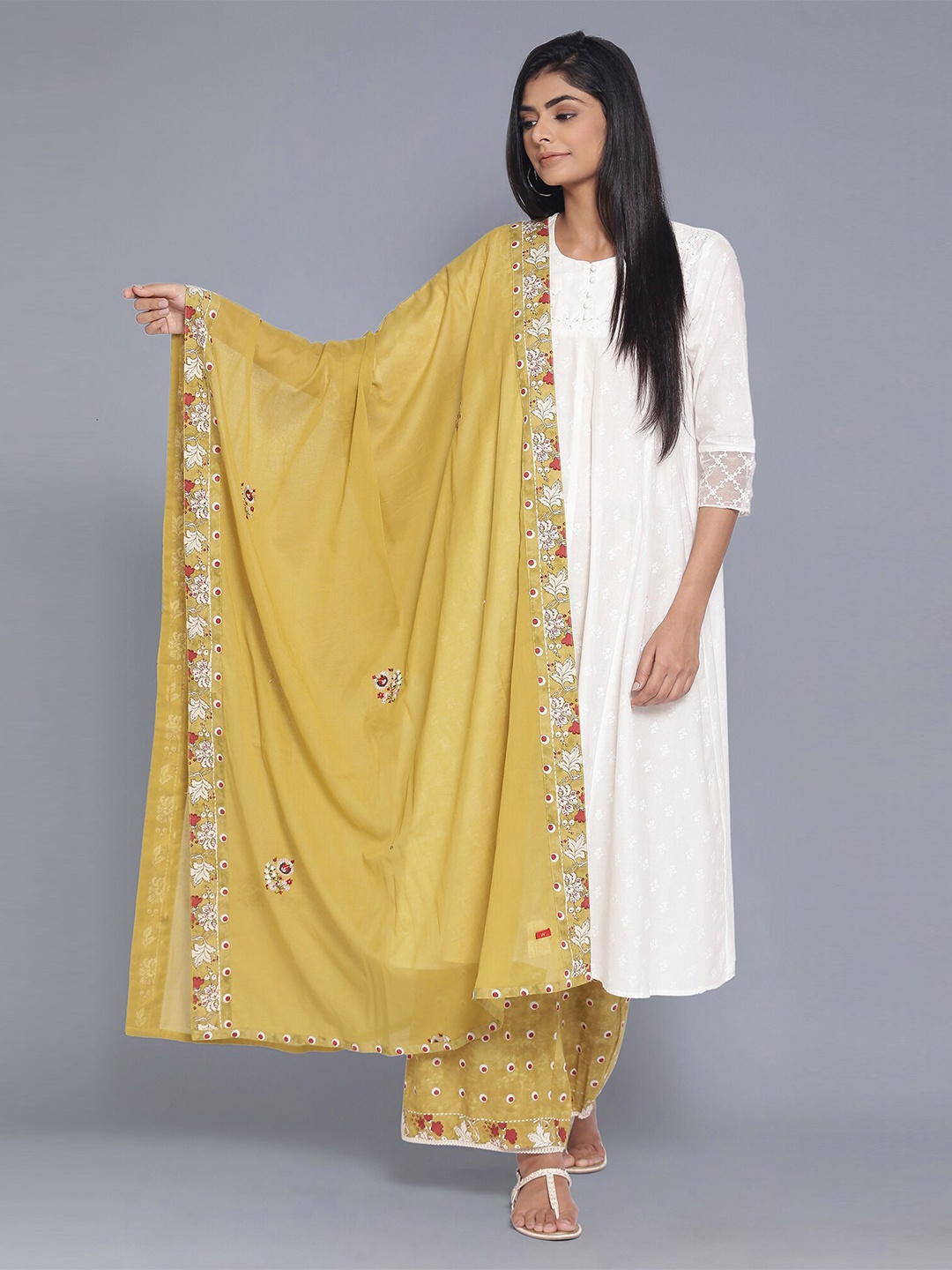 

W Women Yellow & White Floral Embroidered Pure Cotton Dupatta