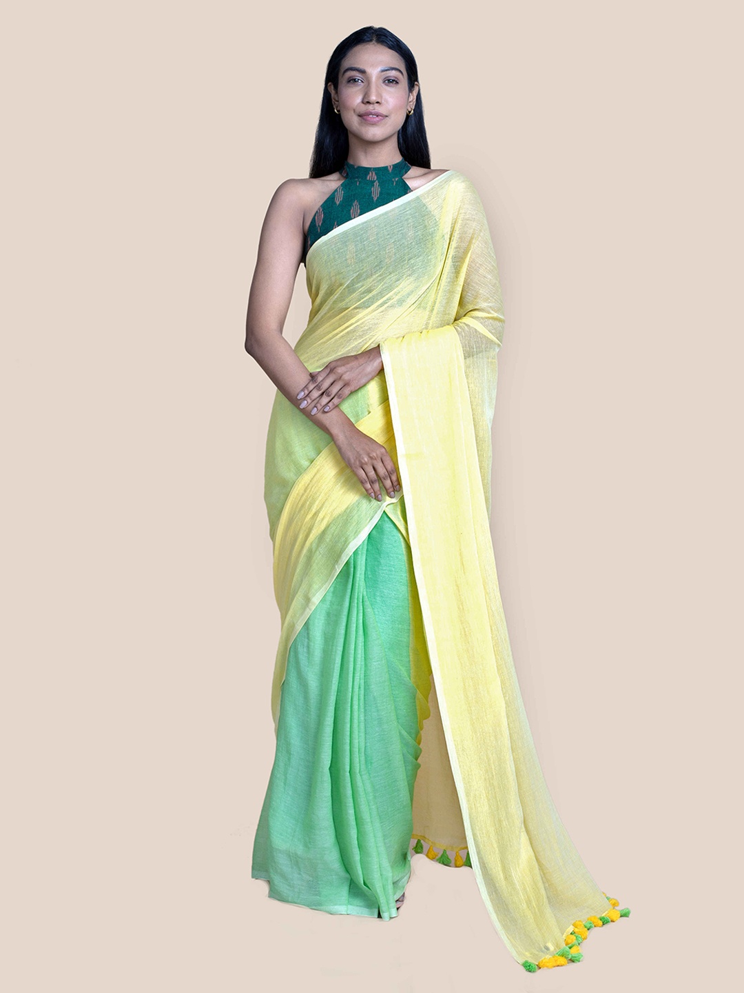 

Suta Women Yellow And Green Mul Cotton Saree