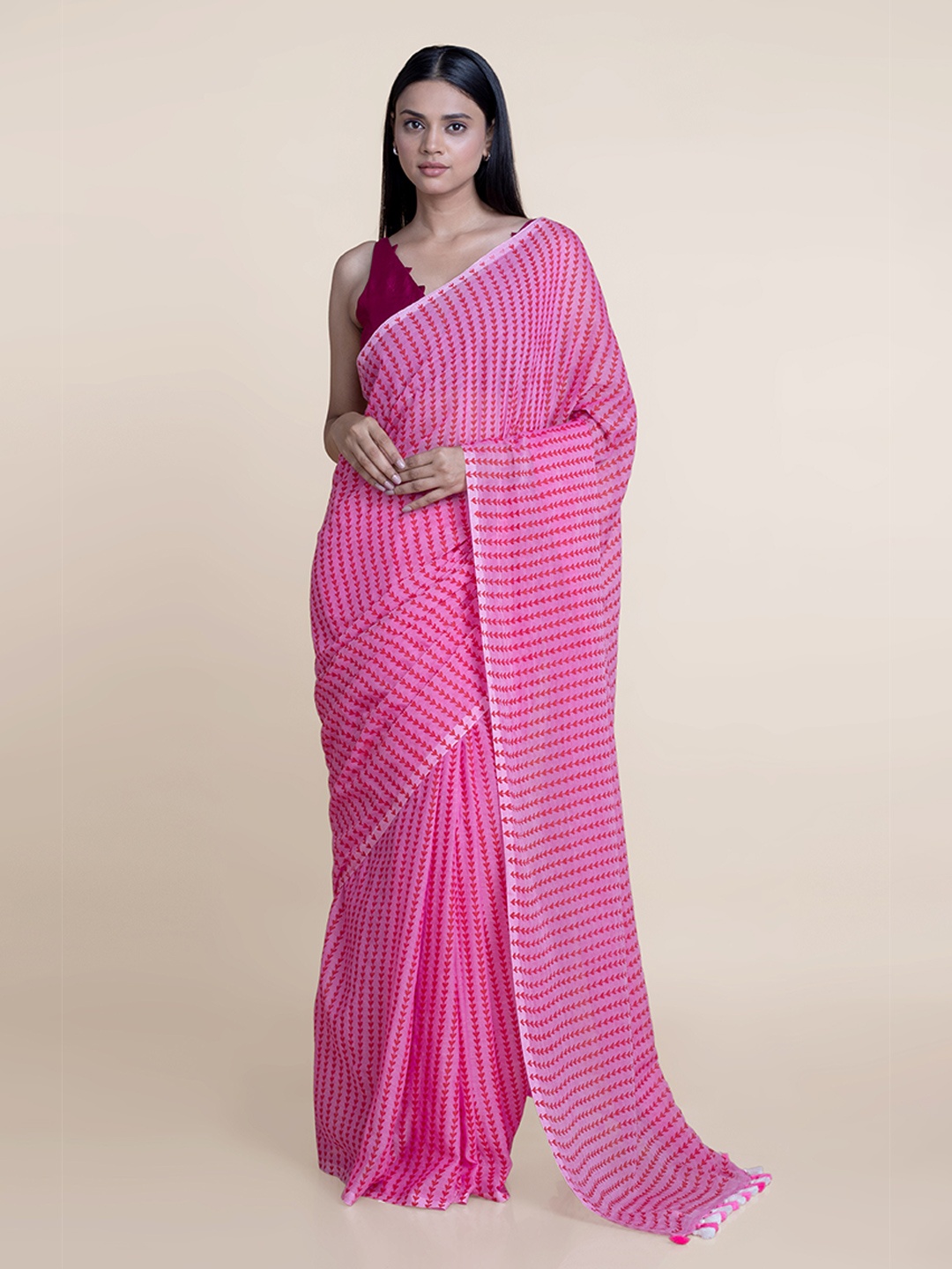 

Suta Pink Ethnic Motif Print Pure Cotton Saree