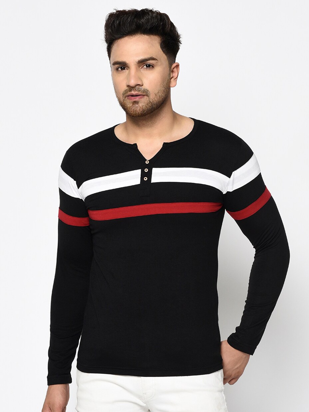 

Rigo Men Black Striped Henley Neck Applique Slim Fit T-shirt