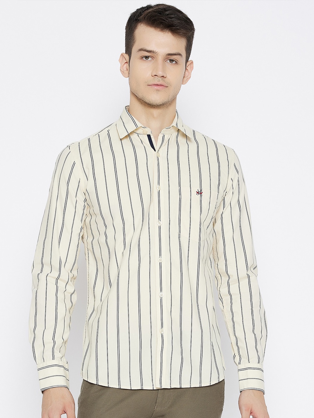 

Crimsoune Club Men Cream-Coloured Slim Fit Opaque Striped Casual Shirt