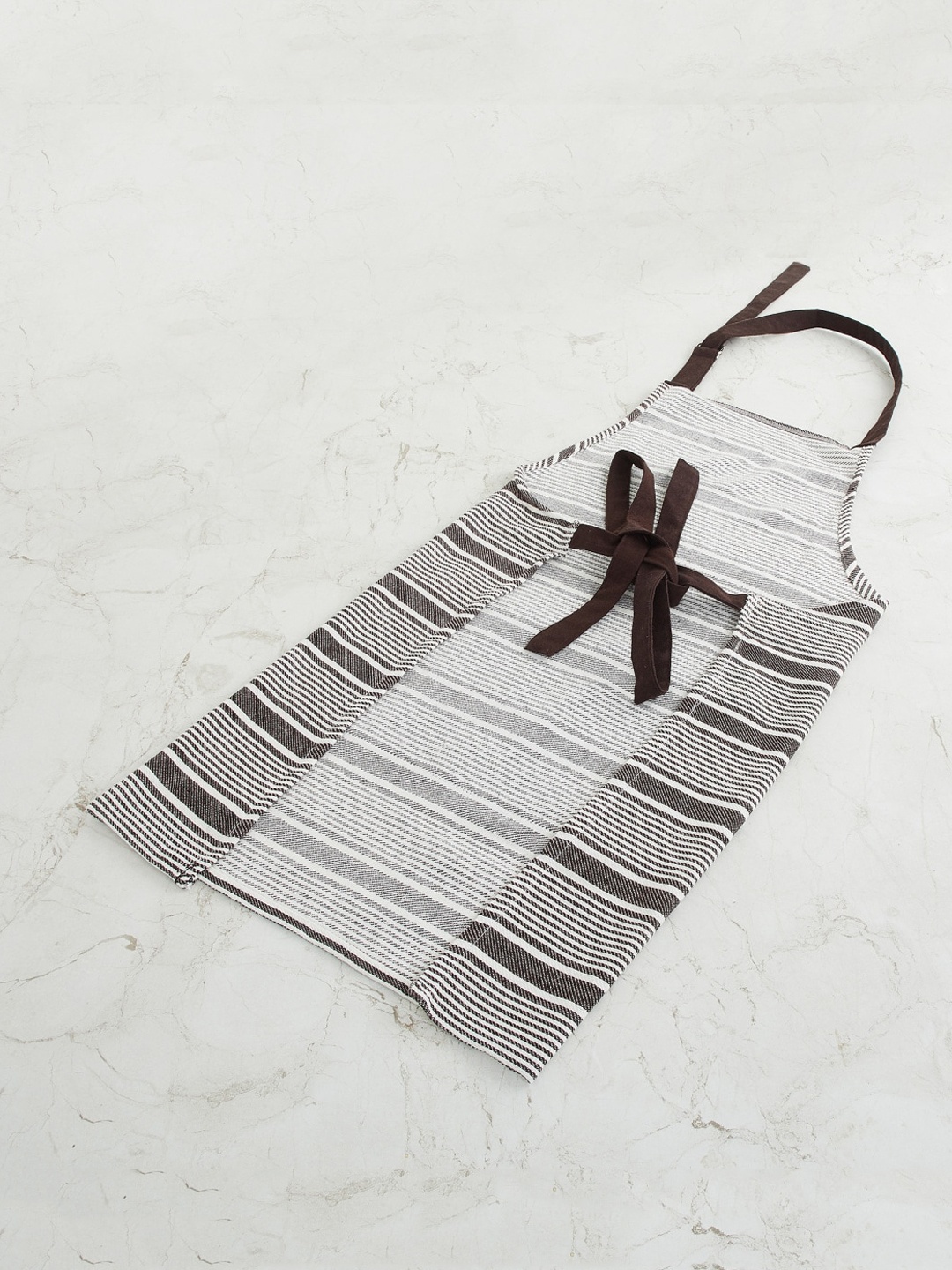 

Home Centre Set Of 3 Assorted Striped Cotton Kitchen Linen Set