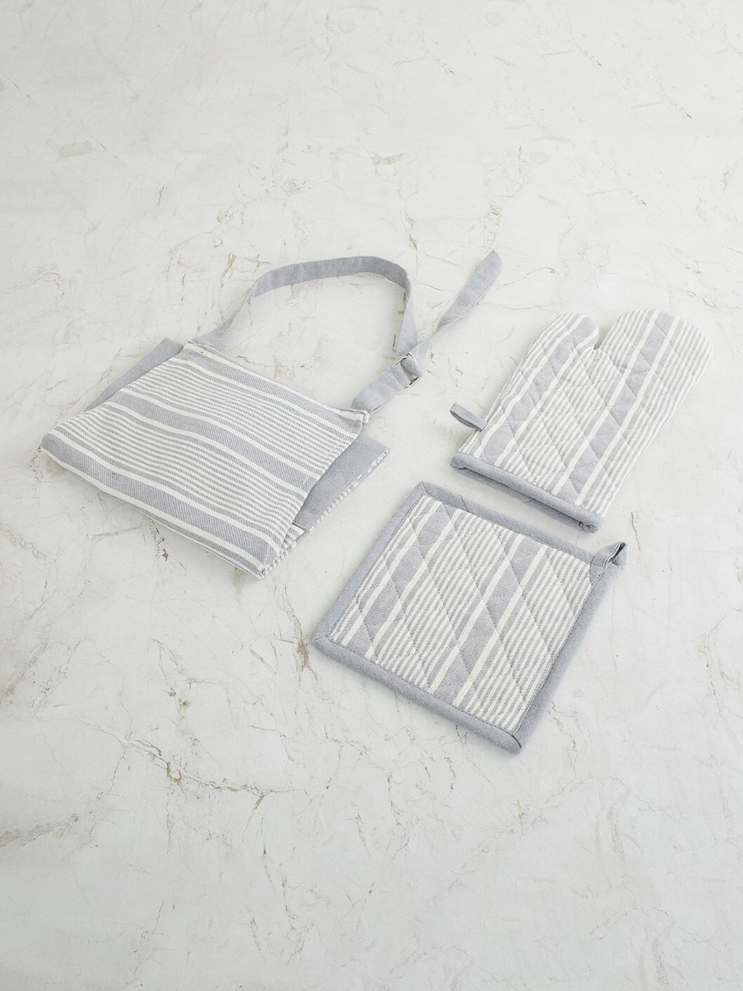 

Home Centre Set Of 3 Assorted Striped Cotton Kitchen Linen Set