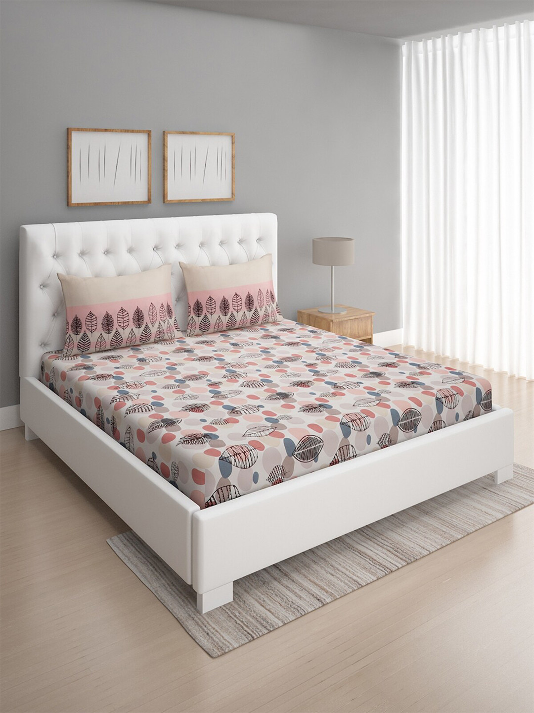 

ROMEE Beige & Black Geometric Printed 144 TC Microfiber Queen Bedsheet With 2 Pillow Covers