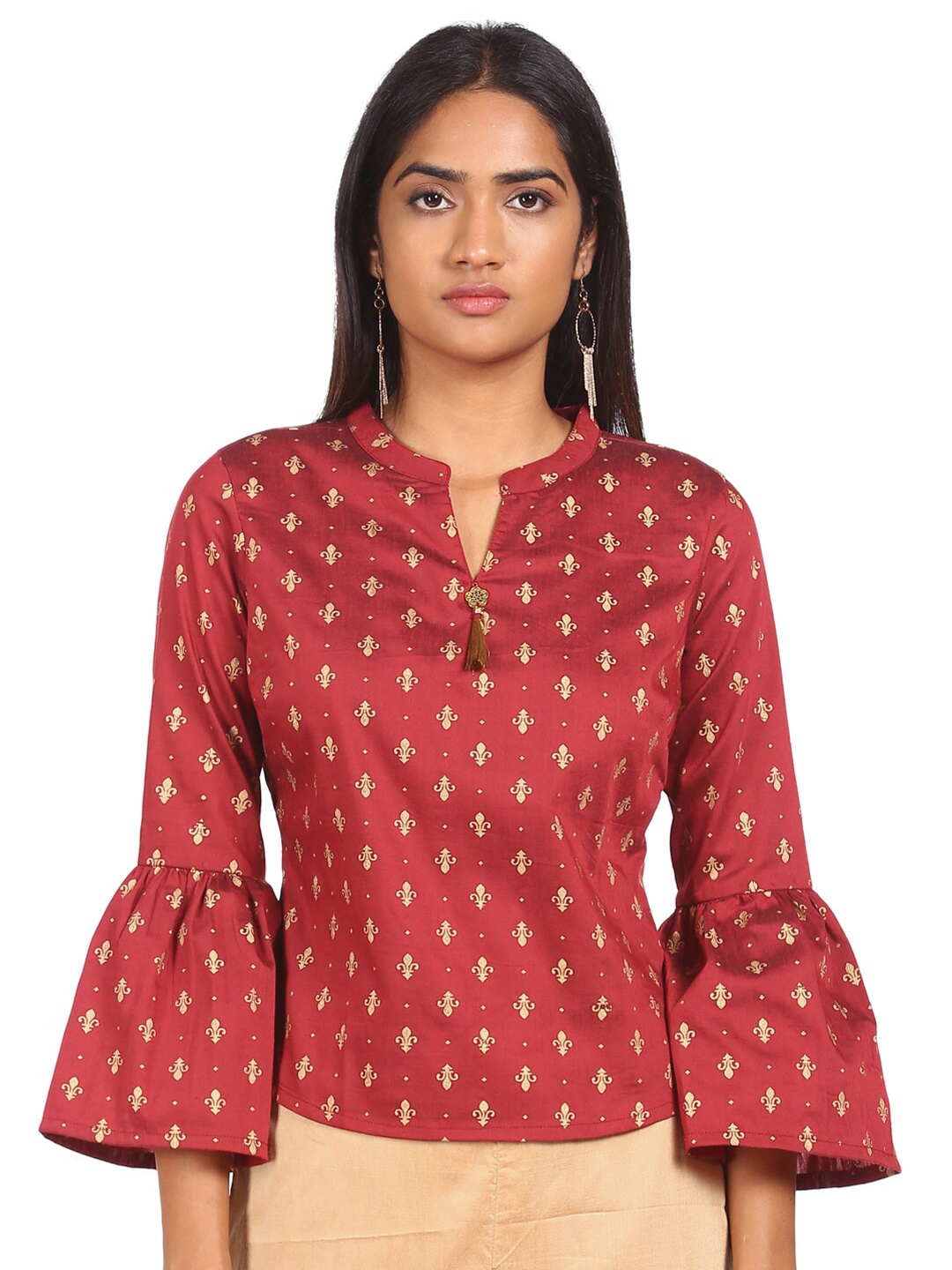 

Anahi Women Red Printed Bell Sleeves Top