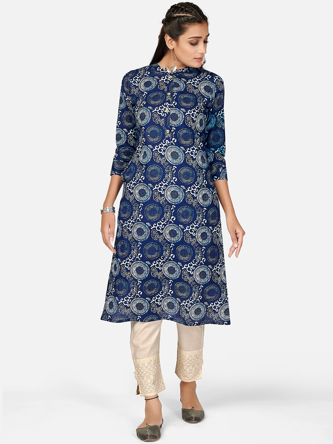 

Vbuyz Women Blue Ethnic Motifs Printed Kurta