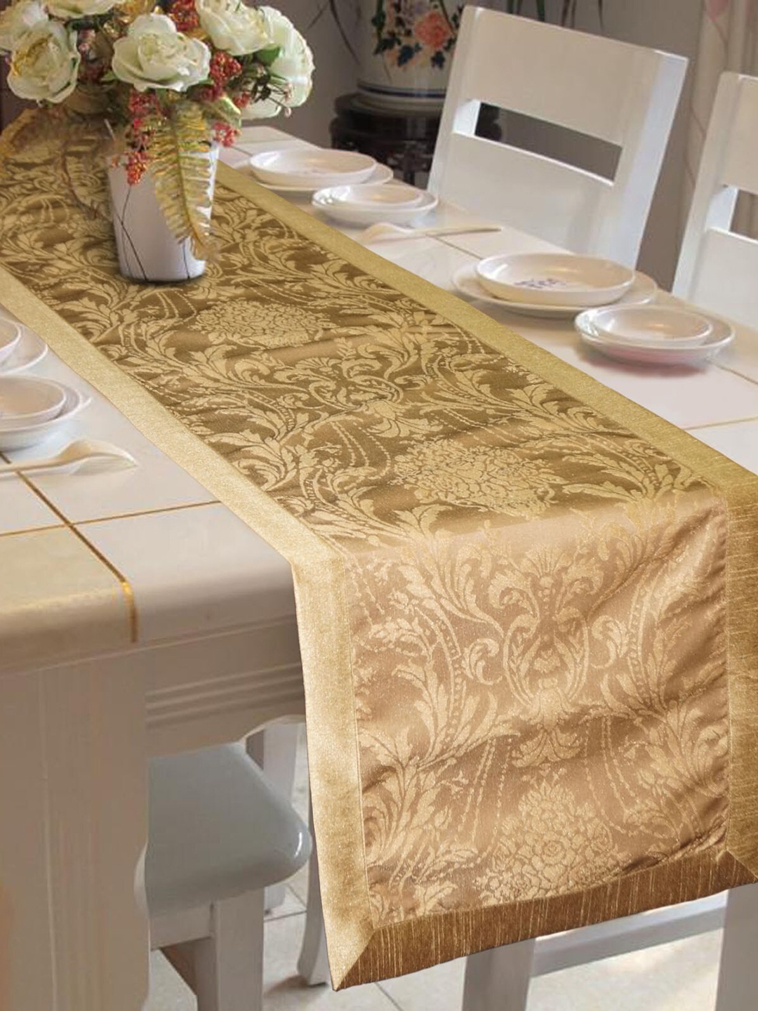 

Lushomes Gold-Coloured Self-Design Jacquard Table Runner