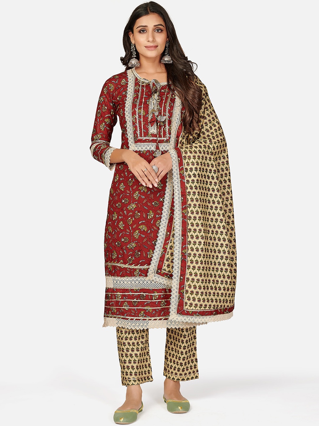 

Vbuyz Women Brown Ethnic Motifs Printed Regular Gotta Patti Pure Cotton Kurta with Palazzos & With Dupatta