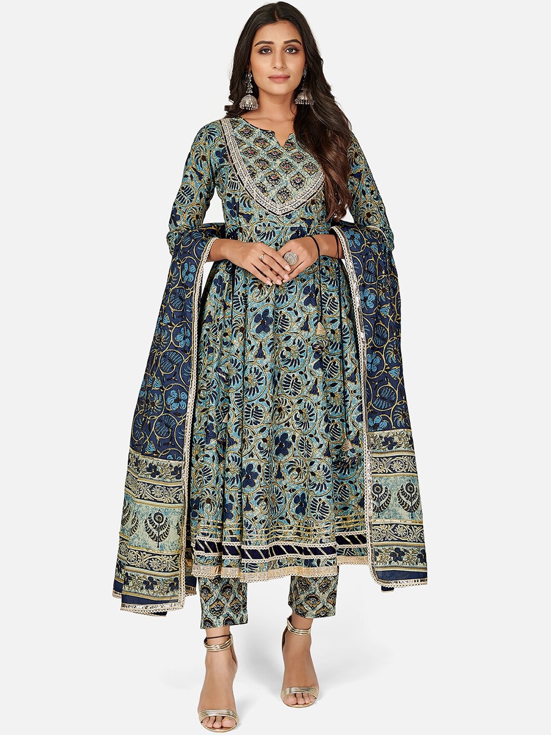 

Vbuyz Women Blue Ethnic Motifs Printed Pleated Sequinned Pure Cotton Kurti with Trousers & With Dupatta