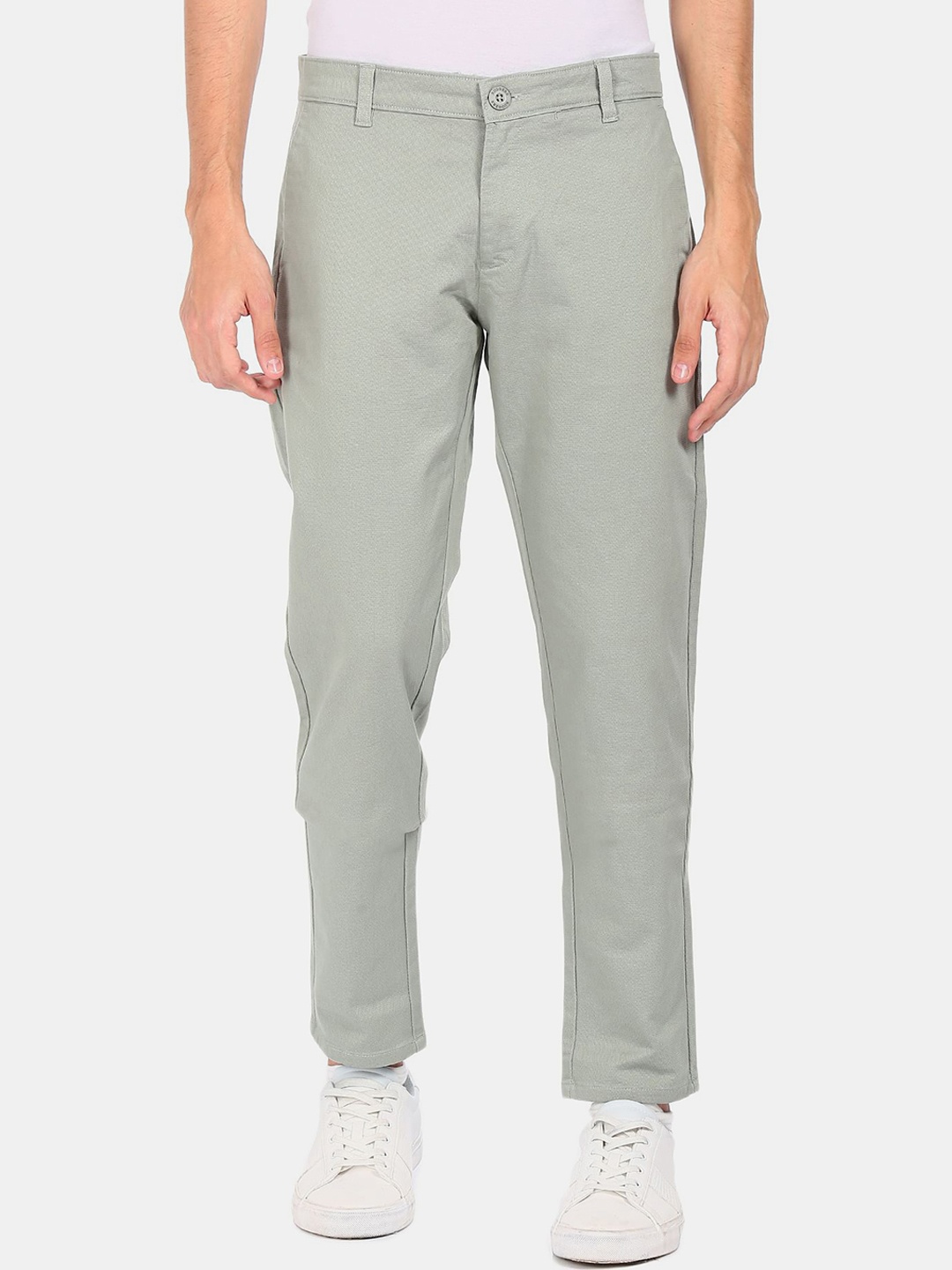 

Ruggers Men Green Textured Cotton Regular Trousers, Olive