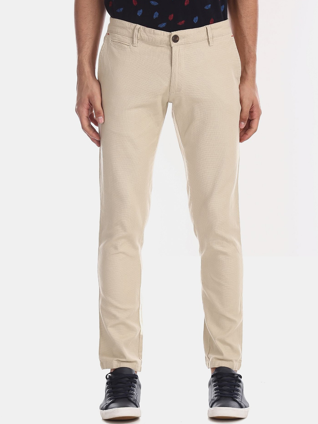 

Ruggers Men Beige Tapered Fit Trousers