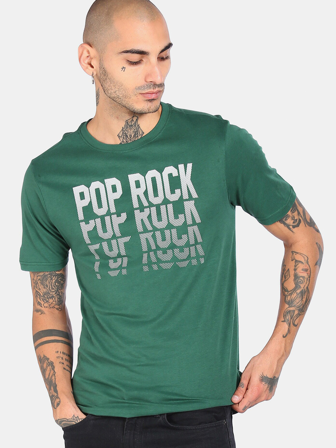 

Colt Men Green Typography Printed Applique T-shirt