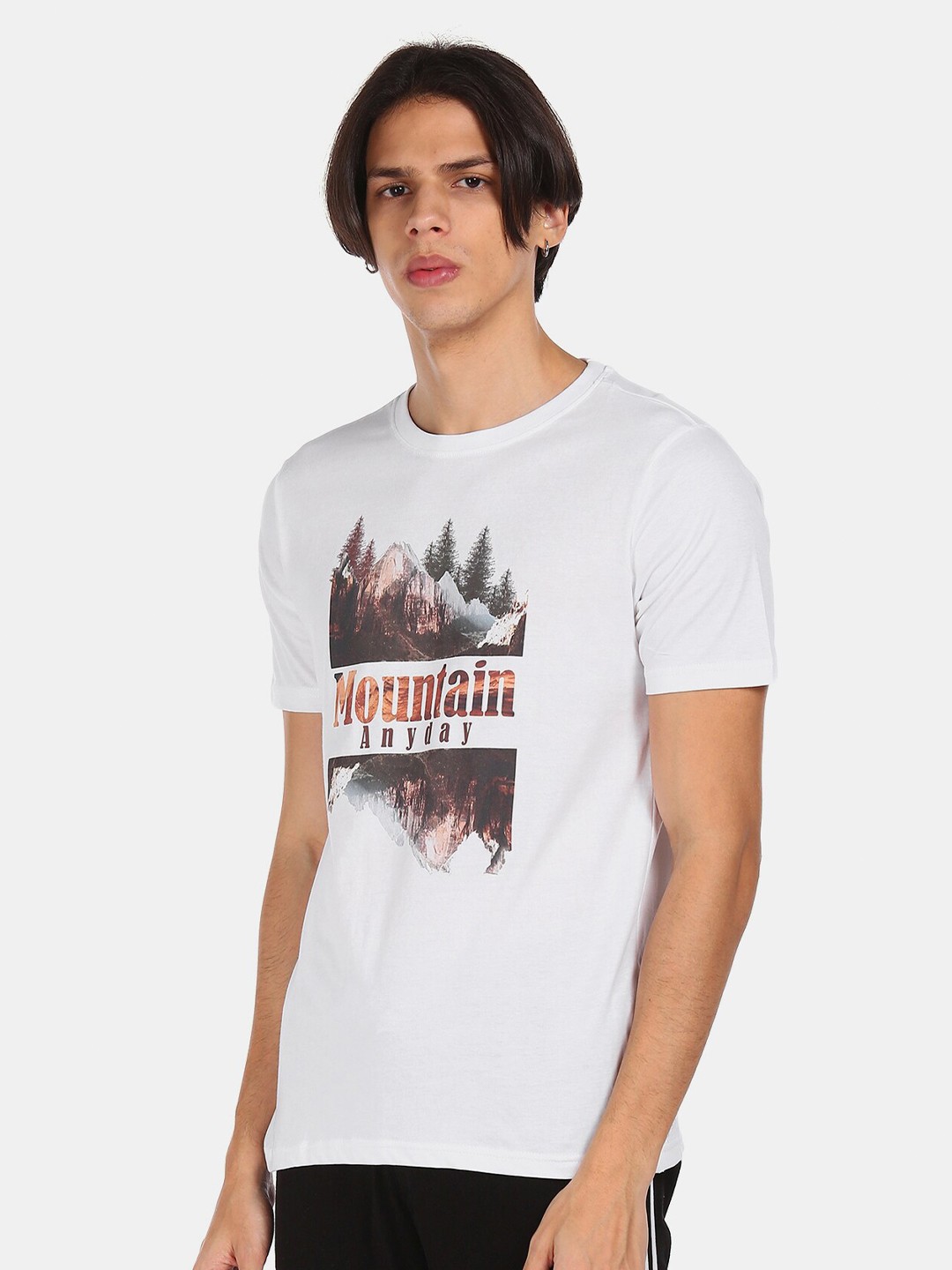 

Colt Men White Typography Printed T-shirt