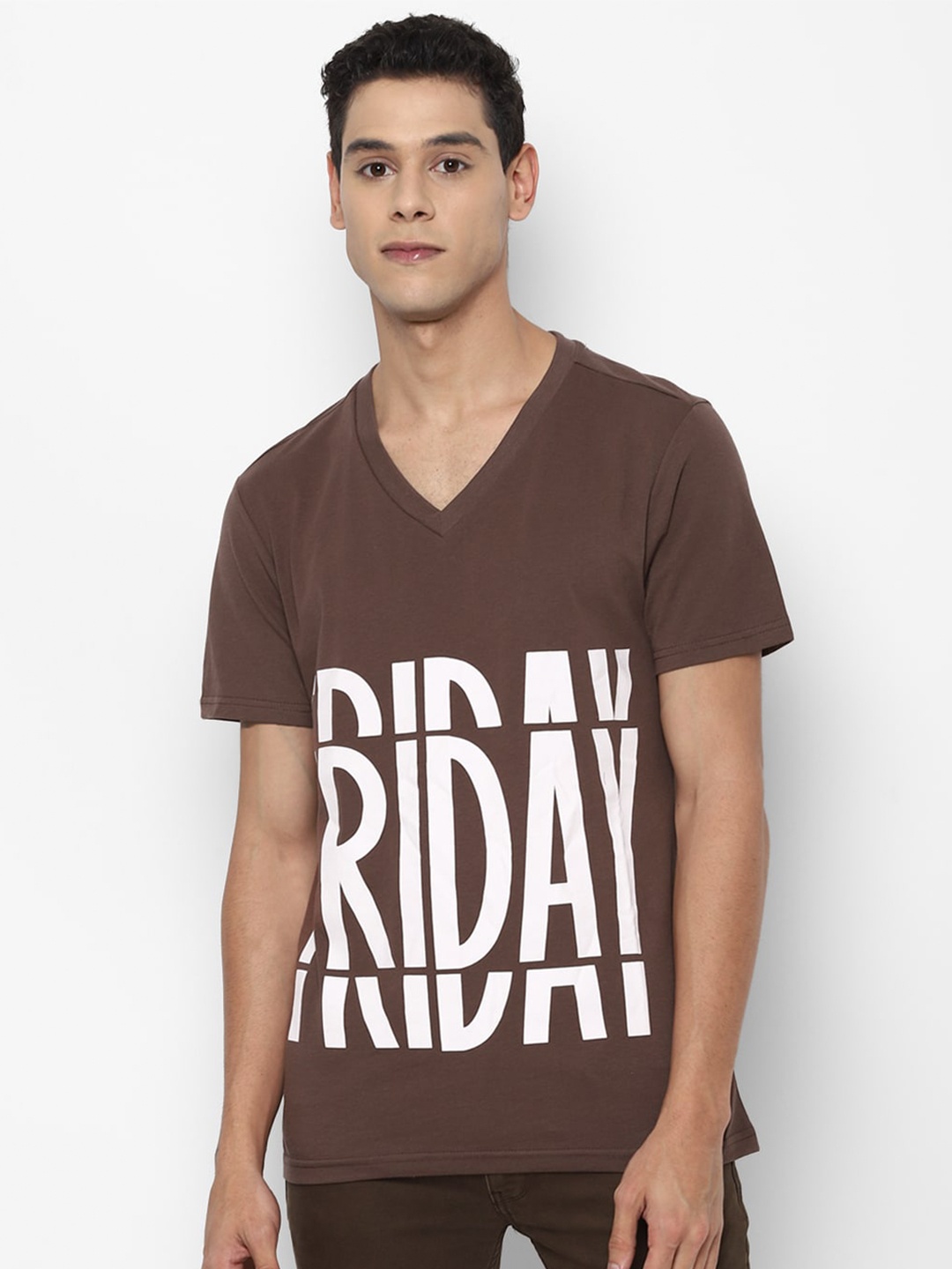 

FOREVER 21 Men Brown & White Typography Printed V-Neck Cotton Blend T-shirt