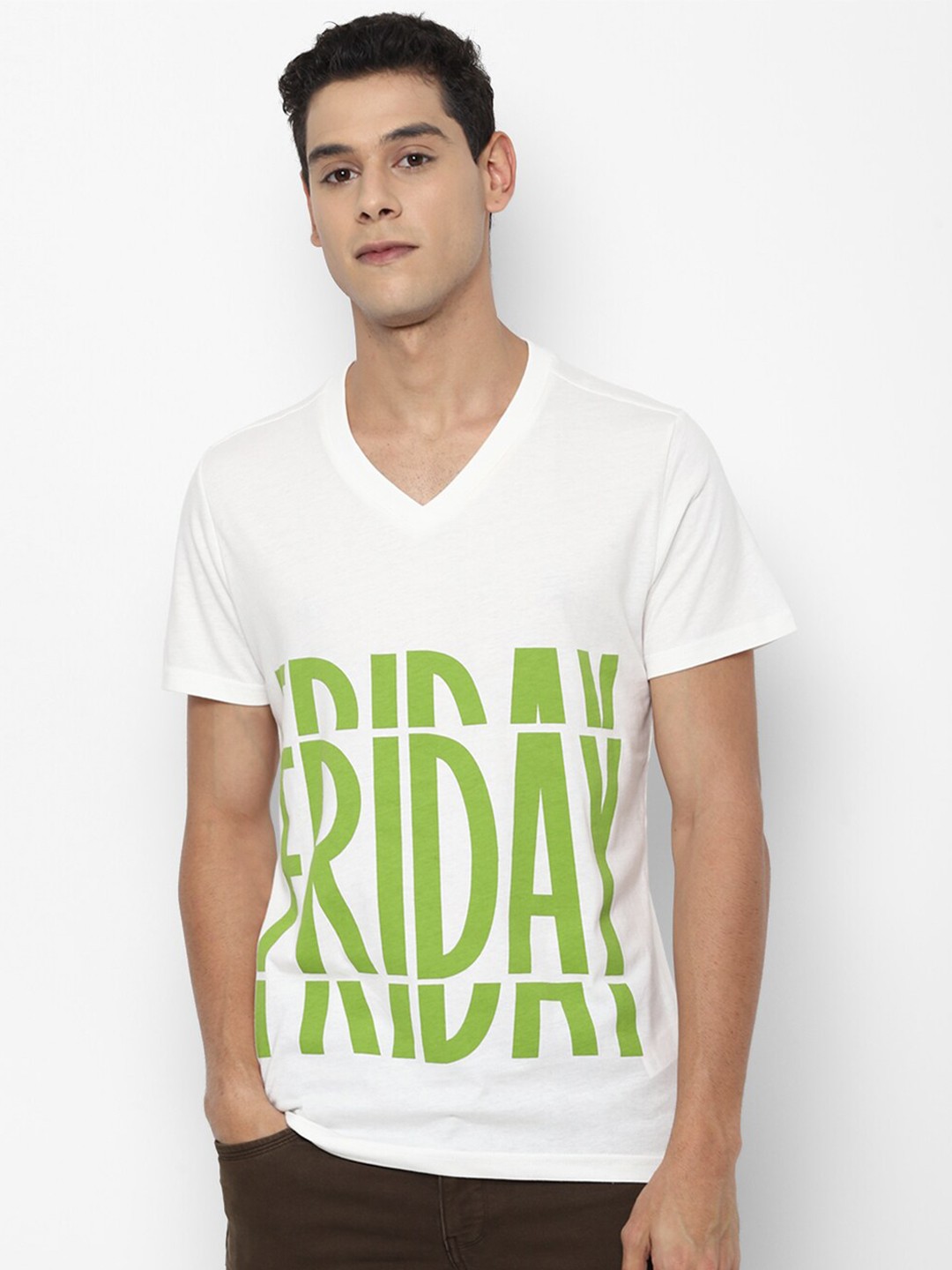 

FOREVER 21 Men White Typography Printed V-Neck T-shirt