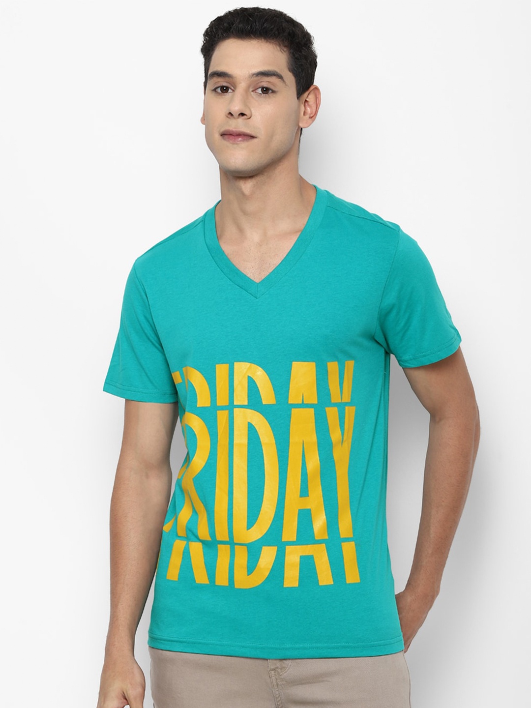 FOREVER 21 Men Green Typography Printed V-Neck Applique T-shirt