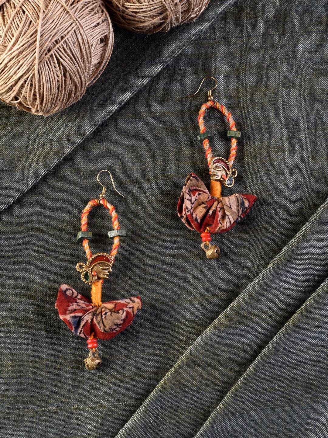 

AAKRITI ART CREATIONS Red & Yellow Contemporary Drop Earrings