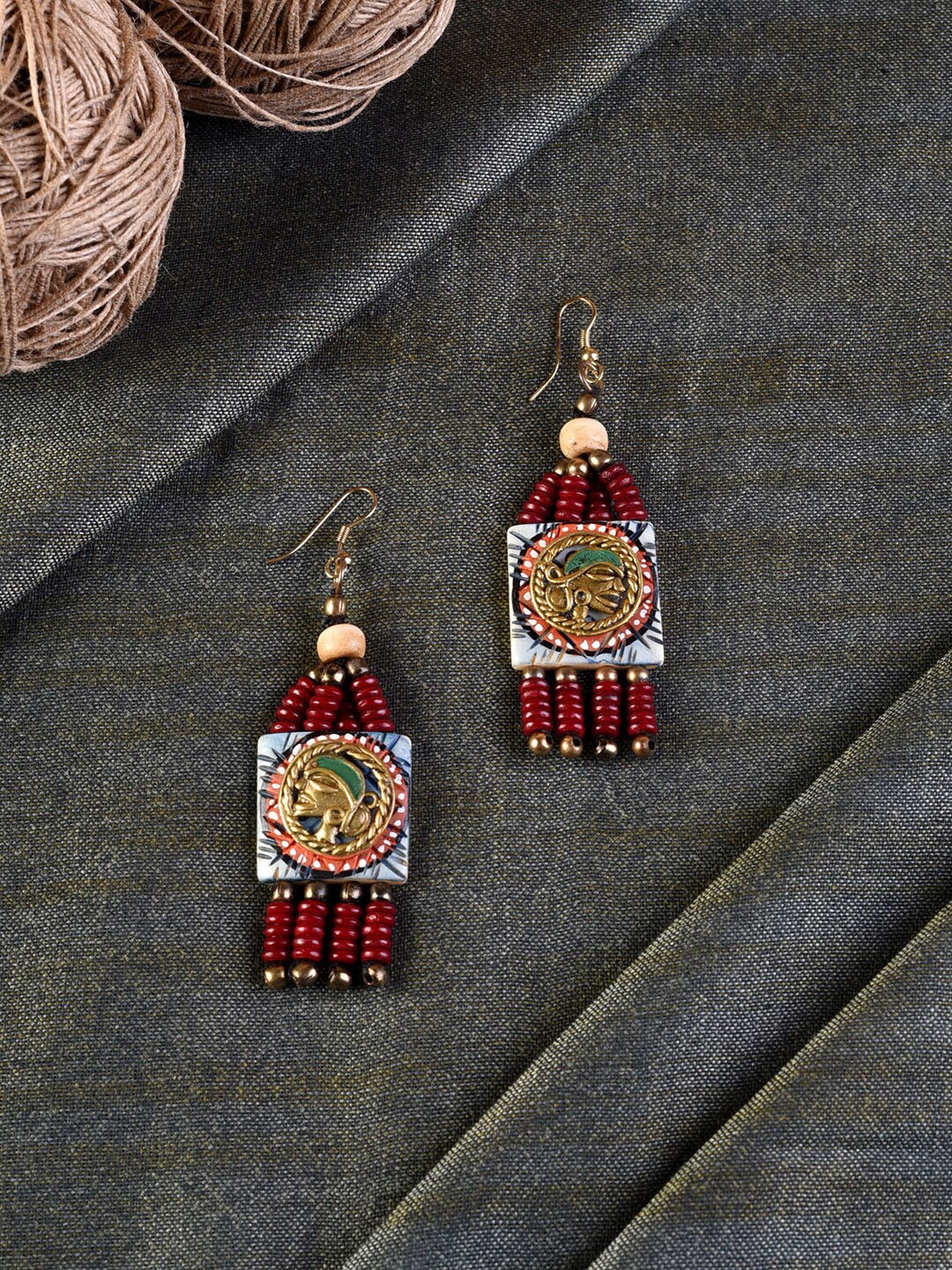 

AAKRITI ART CREATIONS Red Contemporary Drop Earrings