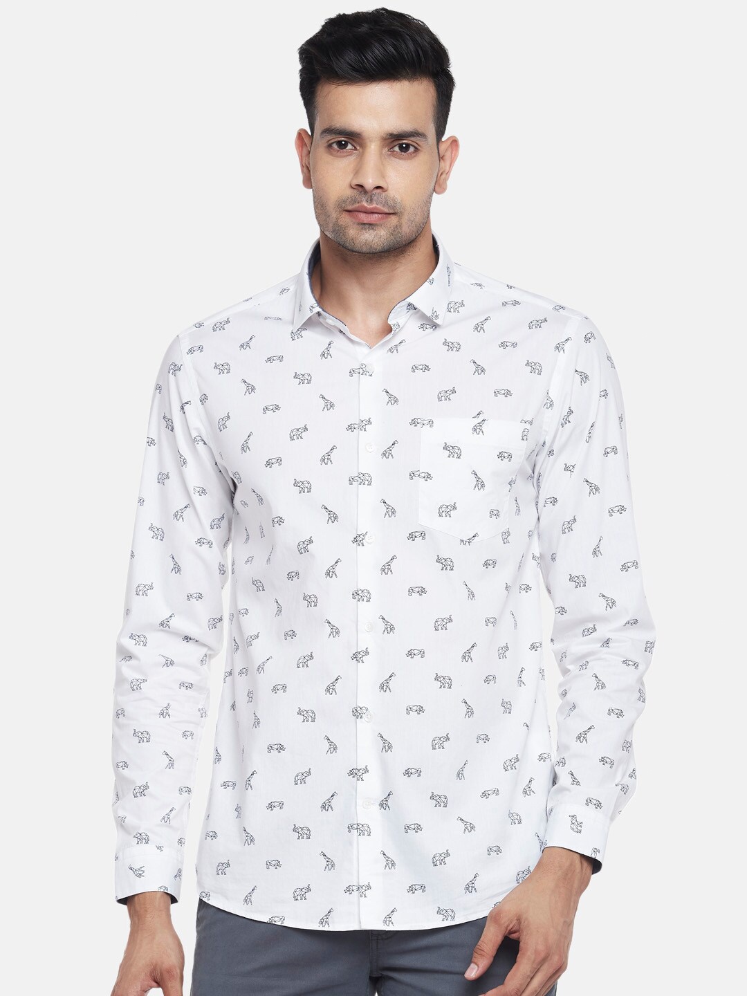 

BYFORD by Pantaloons Men White Slim Fit Printed Shirt