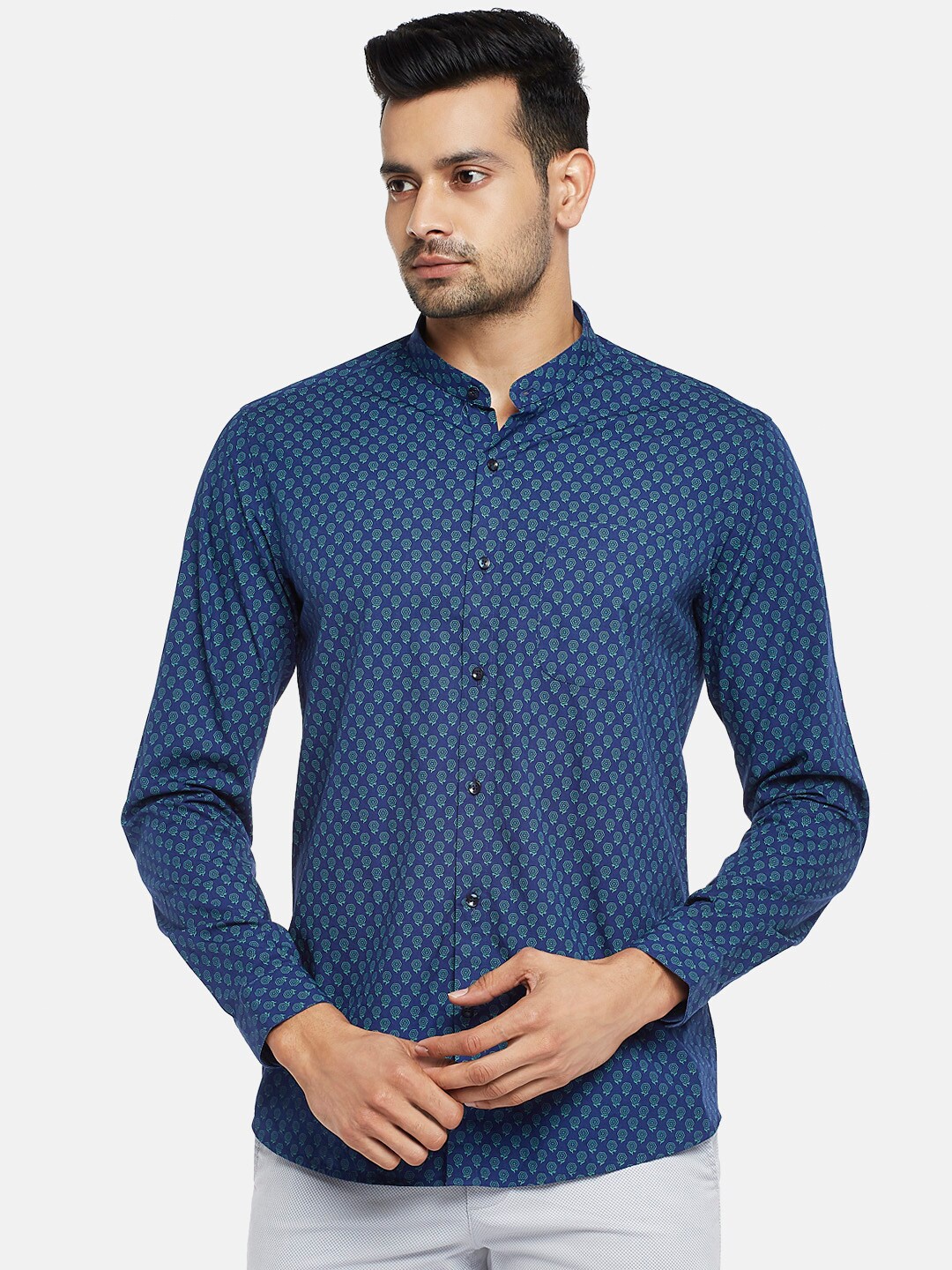 

BYFORD by Pantaloons Men Navy Blue Slim Fit Opaque Printed Casual Shirt