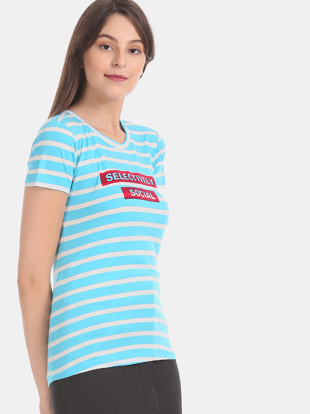 

Sugr Women Blue & White Striped T-shirt