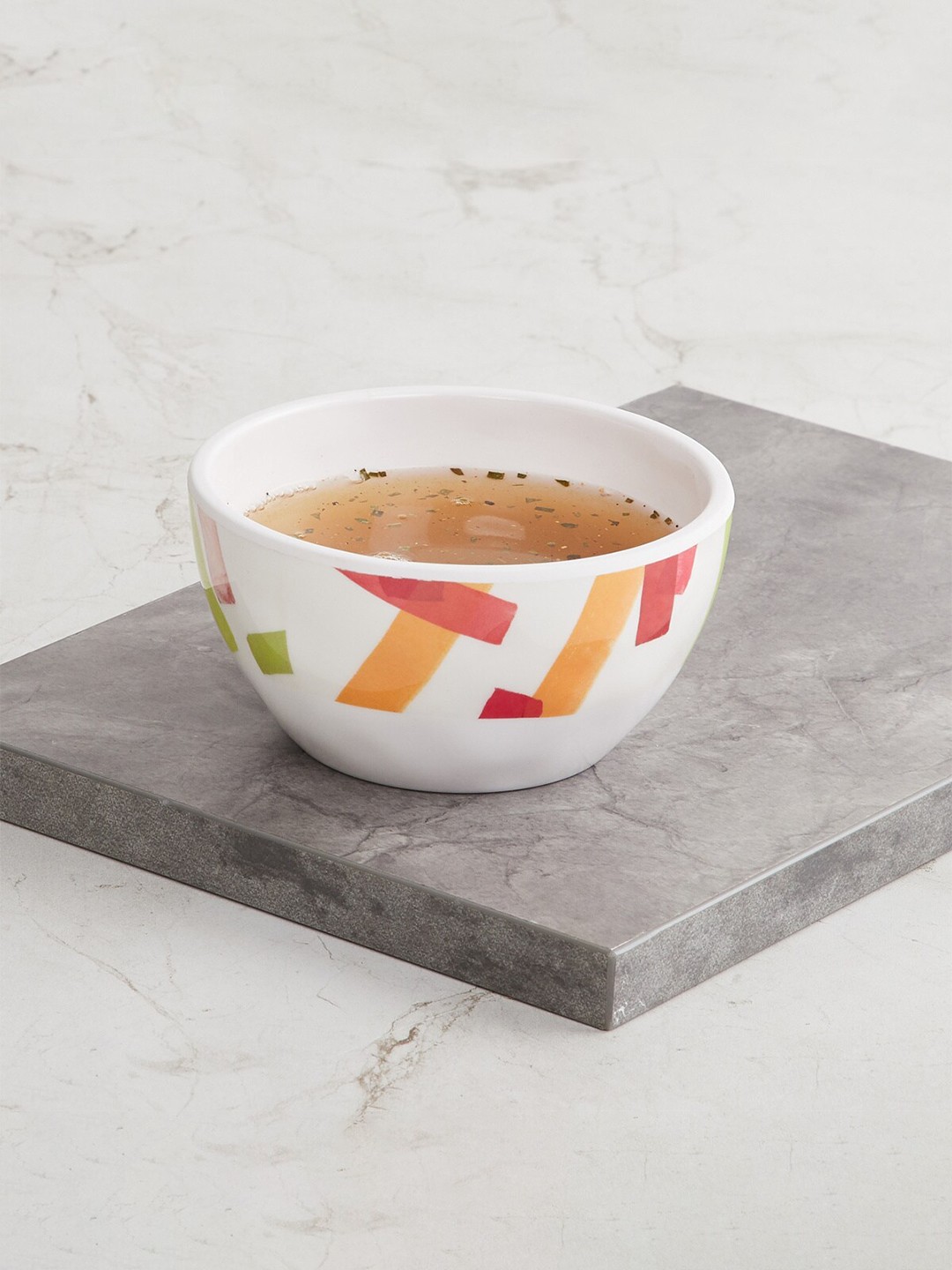 

Home Centre White & Red 1 Pieces Printed Melamine Glossy Bowls