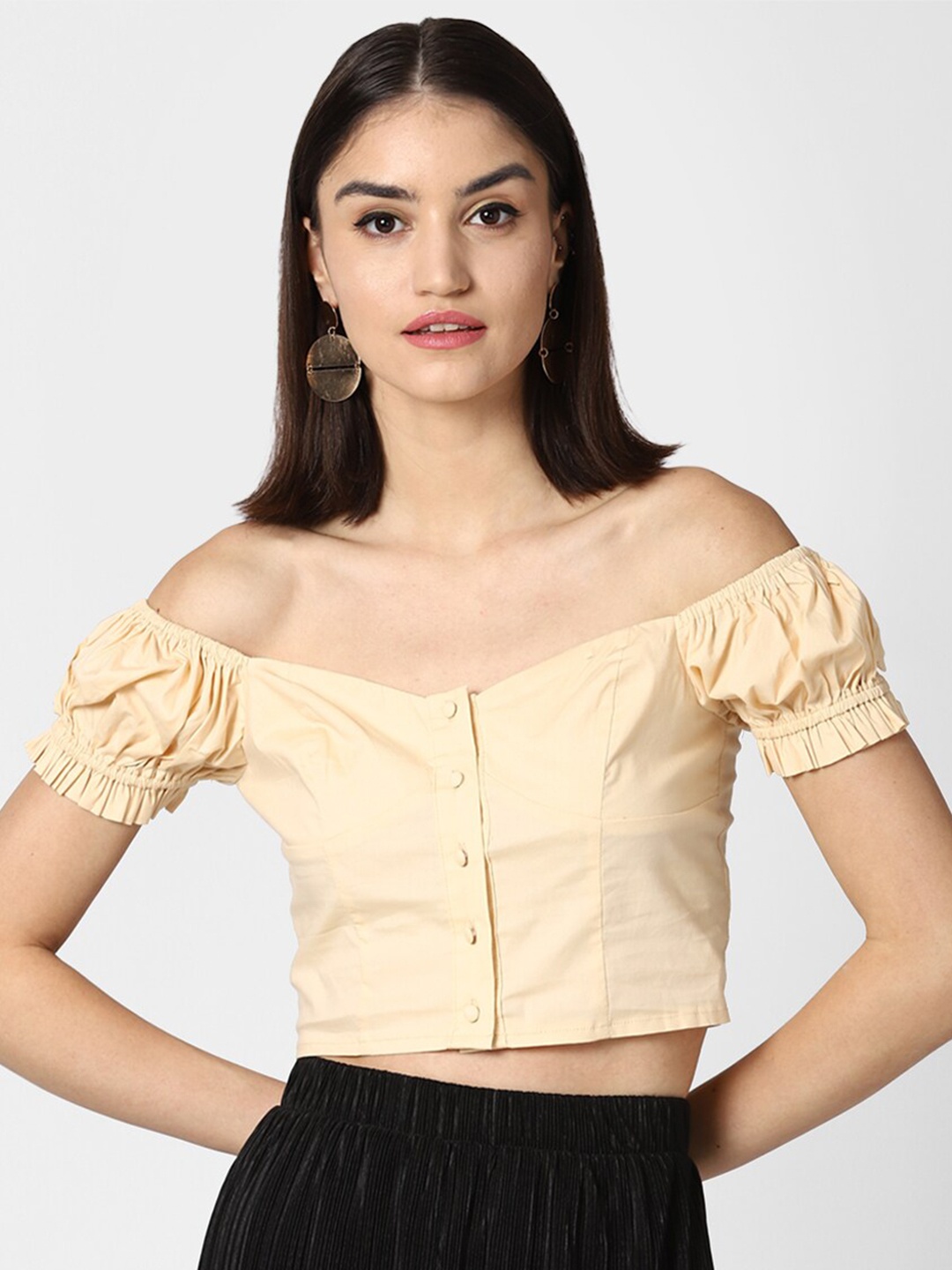 

FOREVER 21 Beige Off-Shoulder Bardot Crop Top