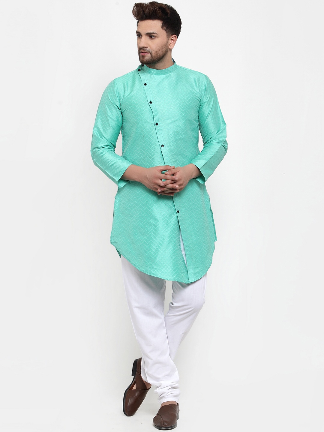 

KLOTTHE Men Green Thread Work Pathani Kurta