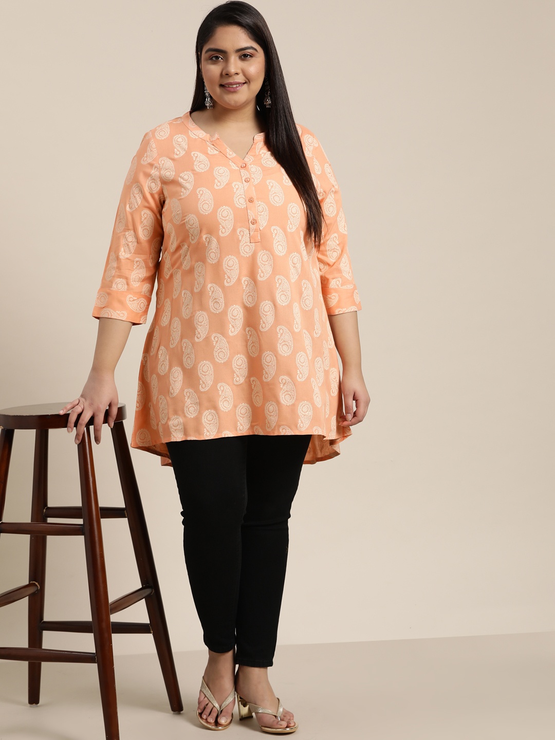 

Sztori Women Plus Size Coral & White Ethnic Motifs Printed Kurti