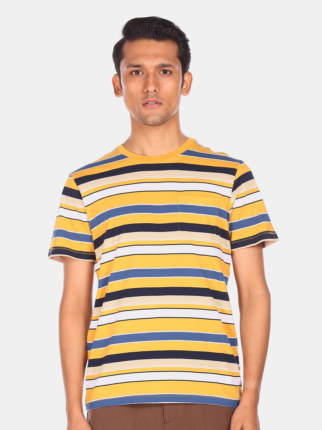 

Aeropostale Men Yellow Striped T-shirt