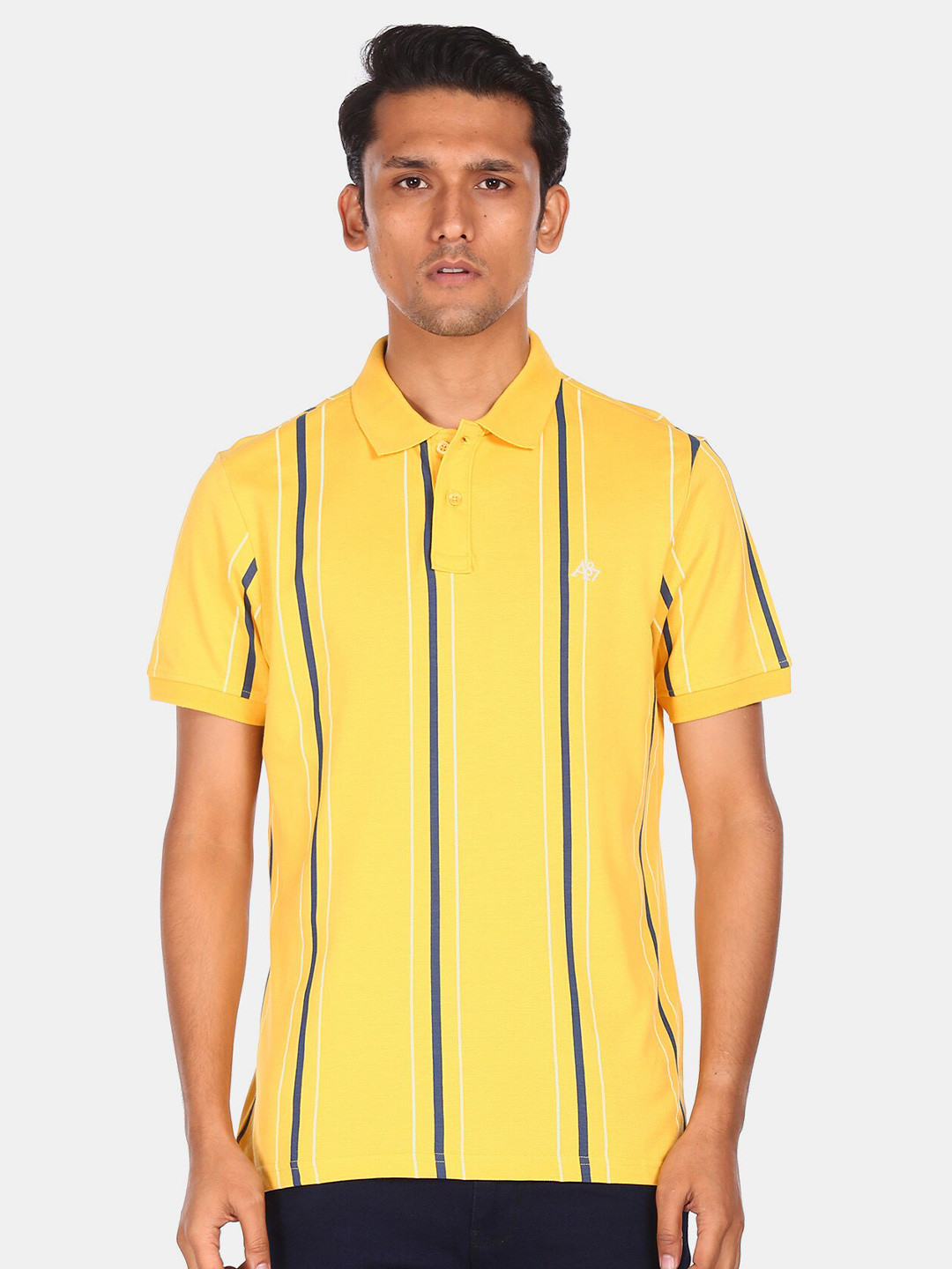 

Aeropostale Men Yellow Striped T-shirt