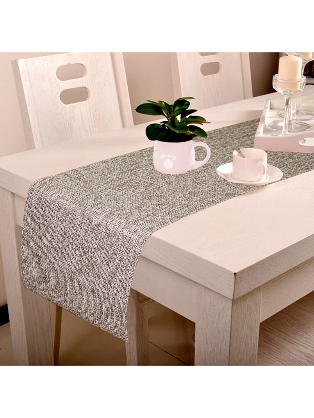 

Lushomes Black & Grey Printed Waterproof & Heat Resistant Runner