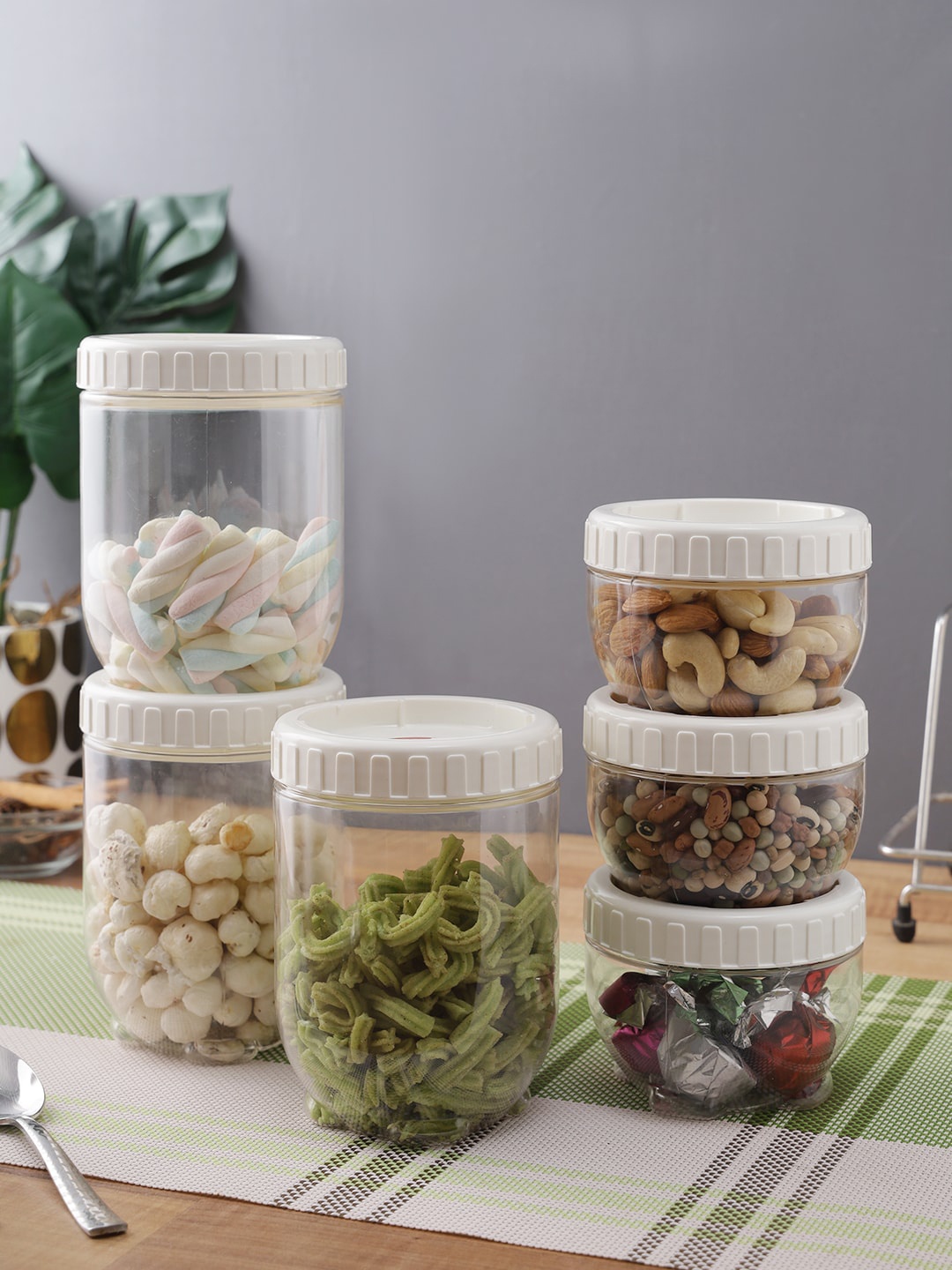 

Lock & Lock Set of 6 Transparent & Beige Refrigerator Food Storage Containers