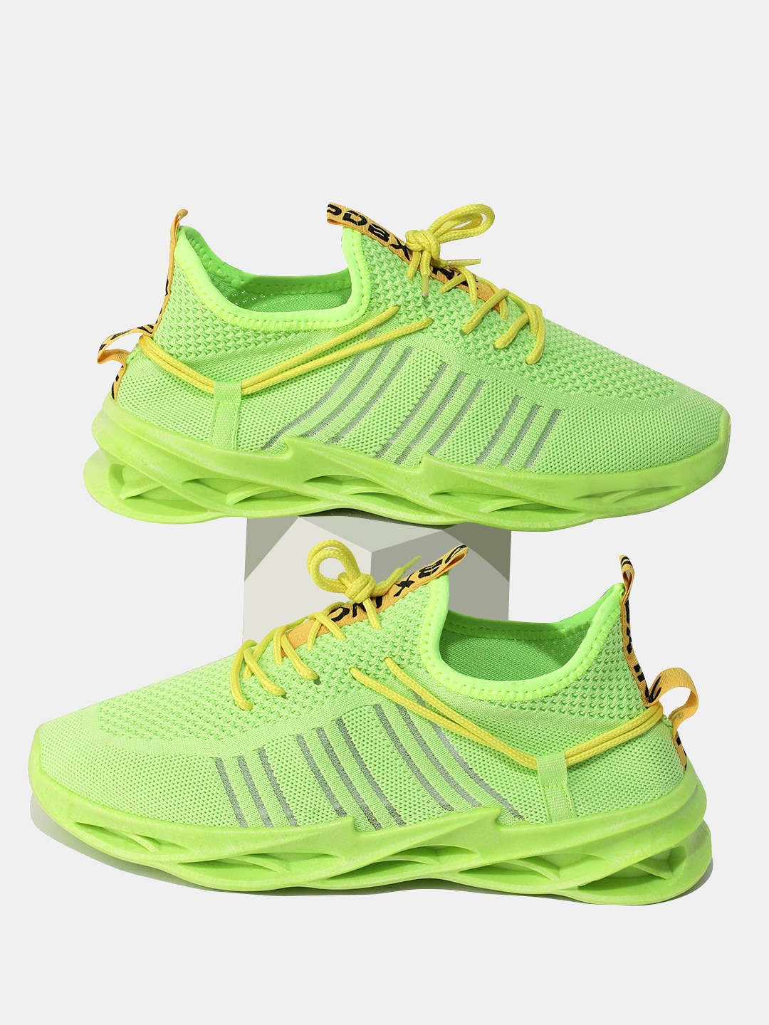 

RapidBox Men Fluorescent Green Woven Design Sneakers