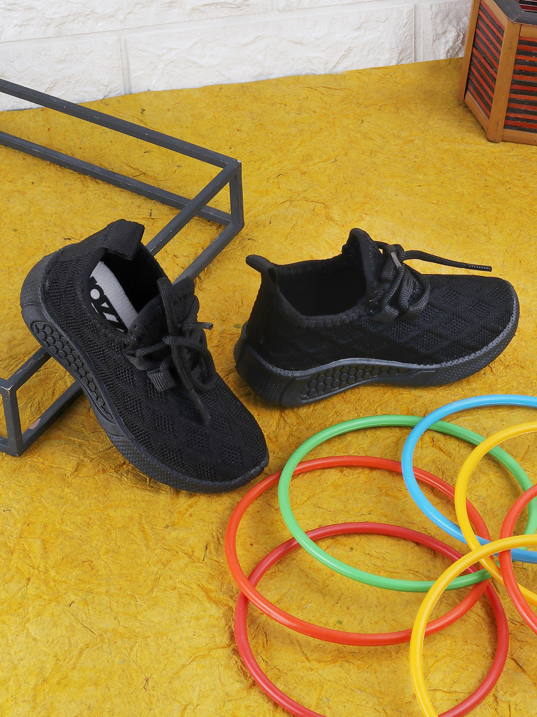 

Jazzy Juniors Boys Black Woven Design Slip-On Sneakers