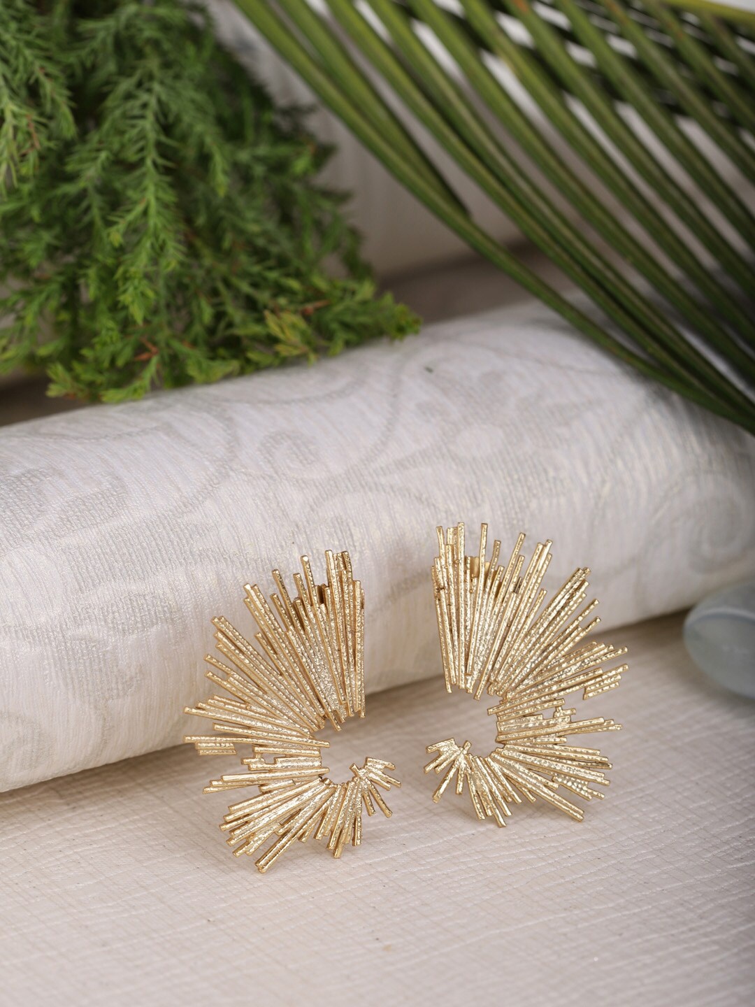 

Berserk Gold-Toned Quirky Studs Earrings