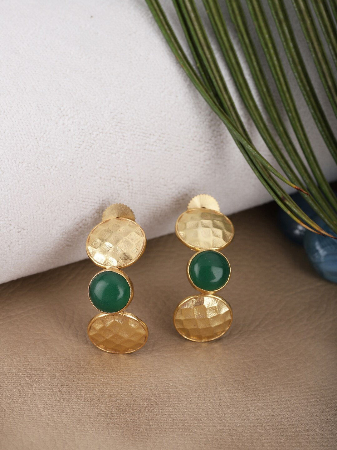 

Berserk Gold-Toned & Green Contemporary Drop Earrings