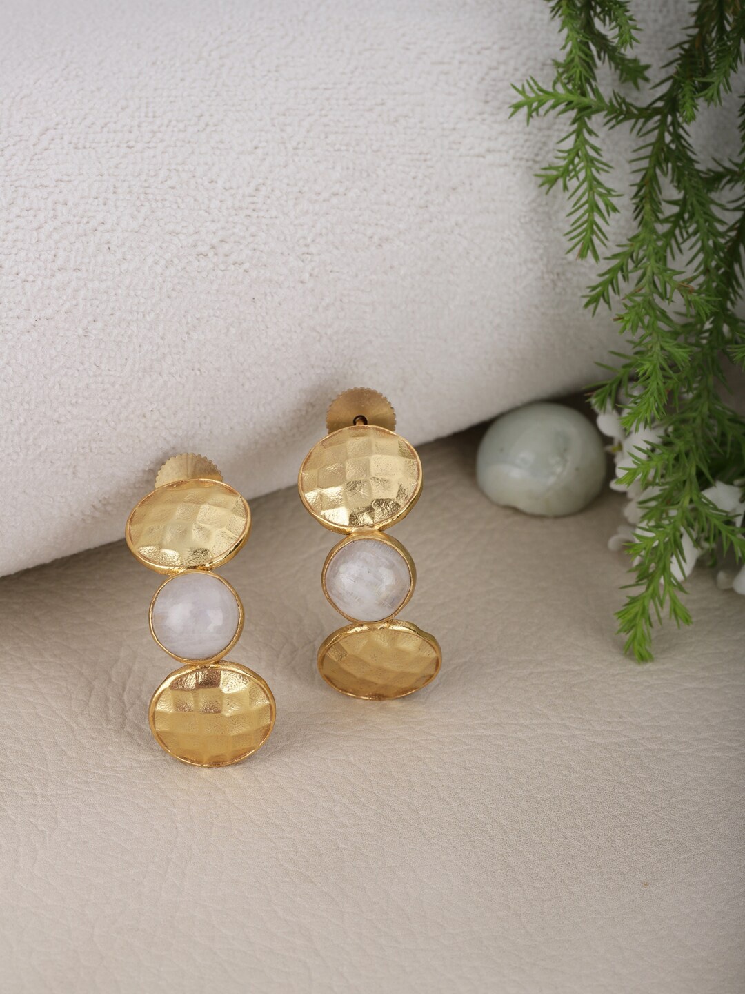 

Berserk Gold-Toned Geometric Half Hoop Earrings