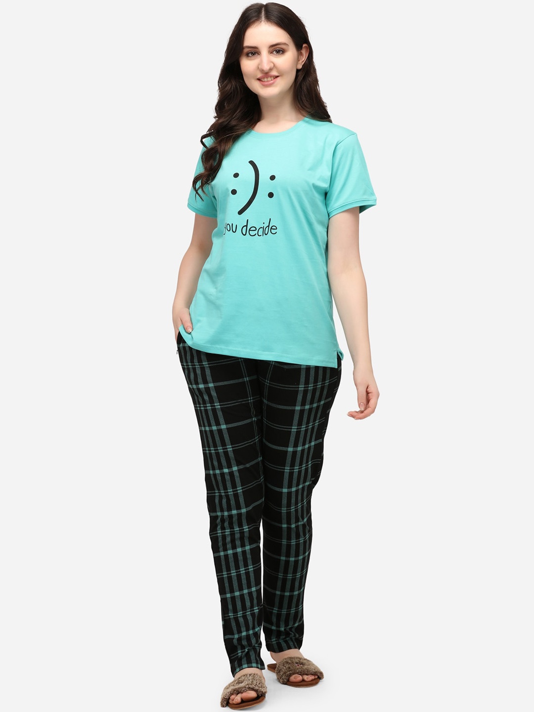 

Lenissa Women Sea Green & Black Pure Cotton Printed Night suit