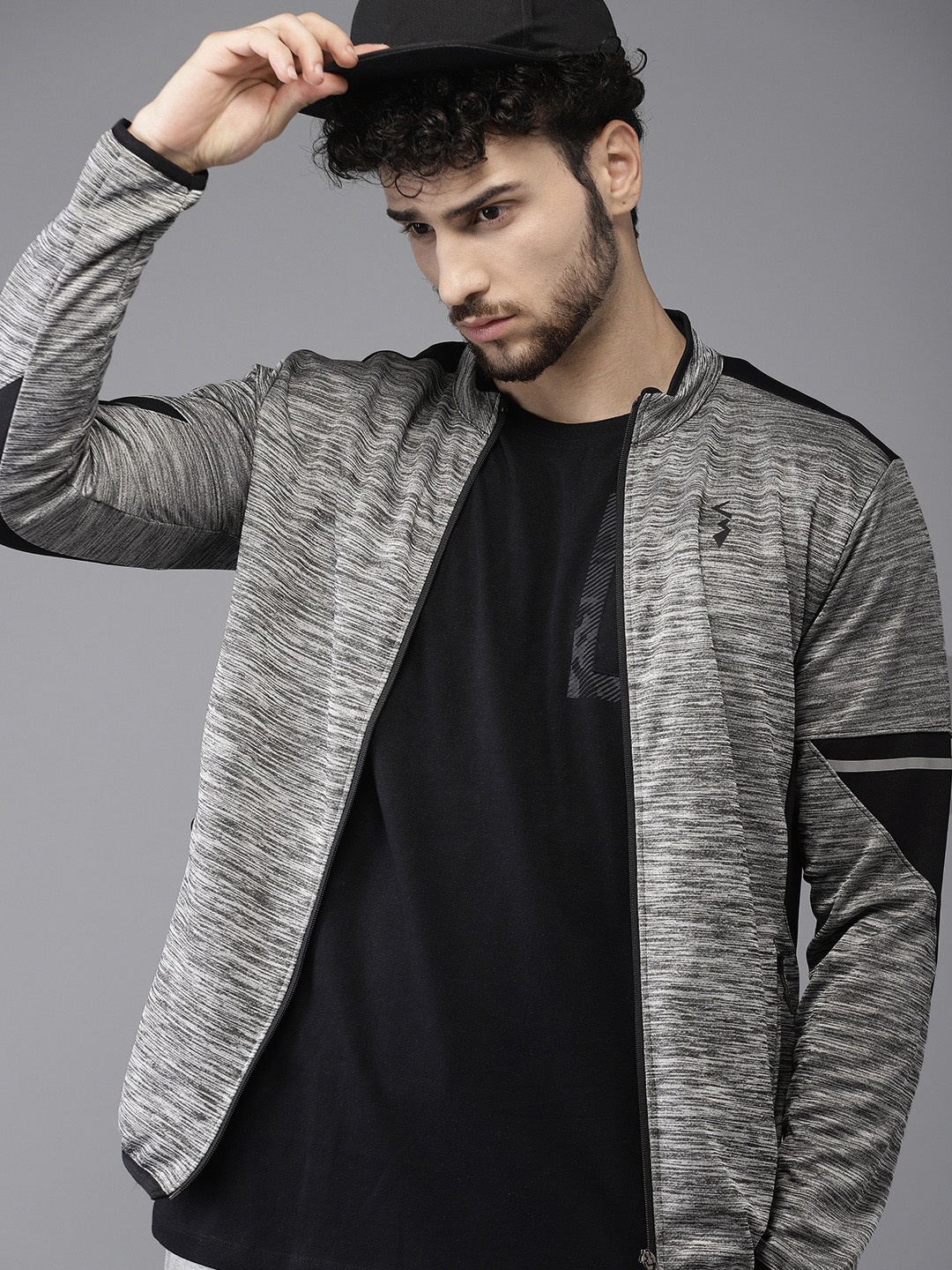 

Campus Sutra Men Grey Solid Stylish Sports Jacket