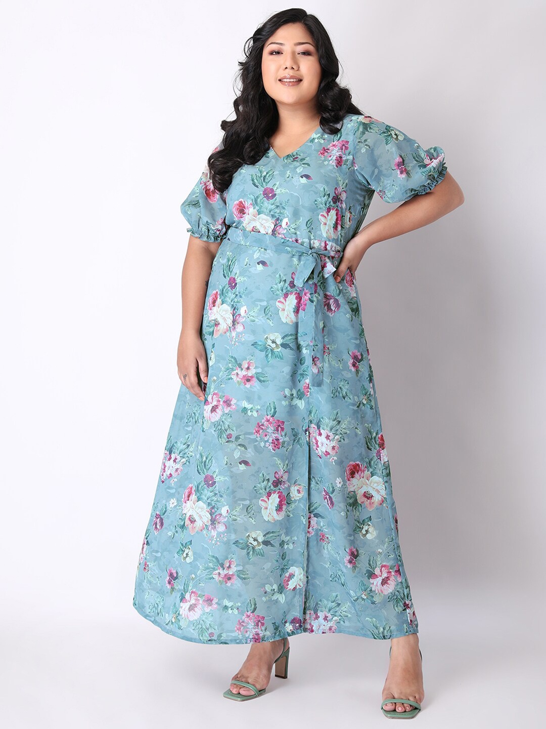 

FabAlley Curve Grey Floral Maxi Dress with Tie-Up Blet