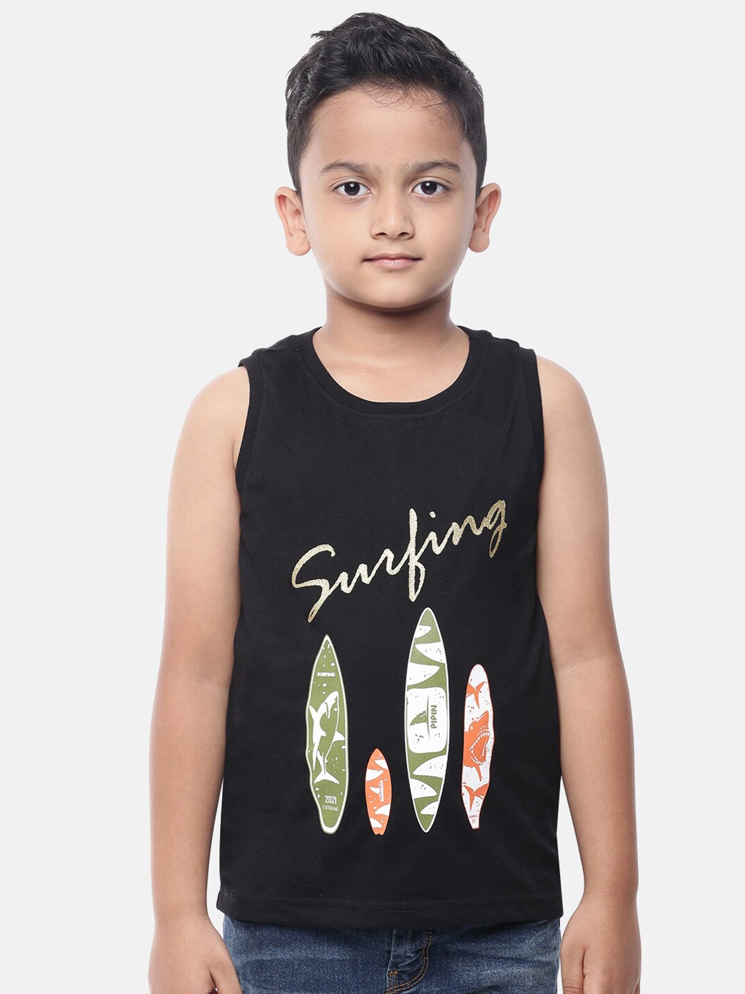 

PIPIN Boys Black Printed Cotton T-shirt