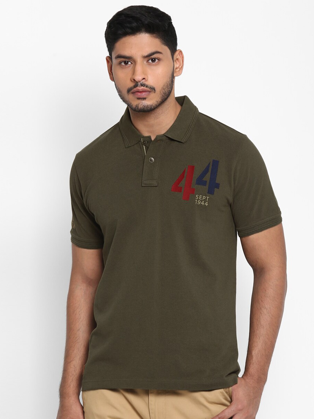 

Royal Enfield Men Green Polo Collar Applique T-shirt