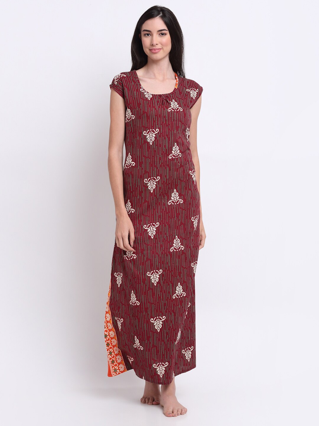 

Secret Wish Women Maroon Ethnic Motifs Printed Pure Cotton Maxi Nightdress