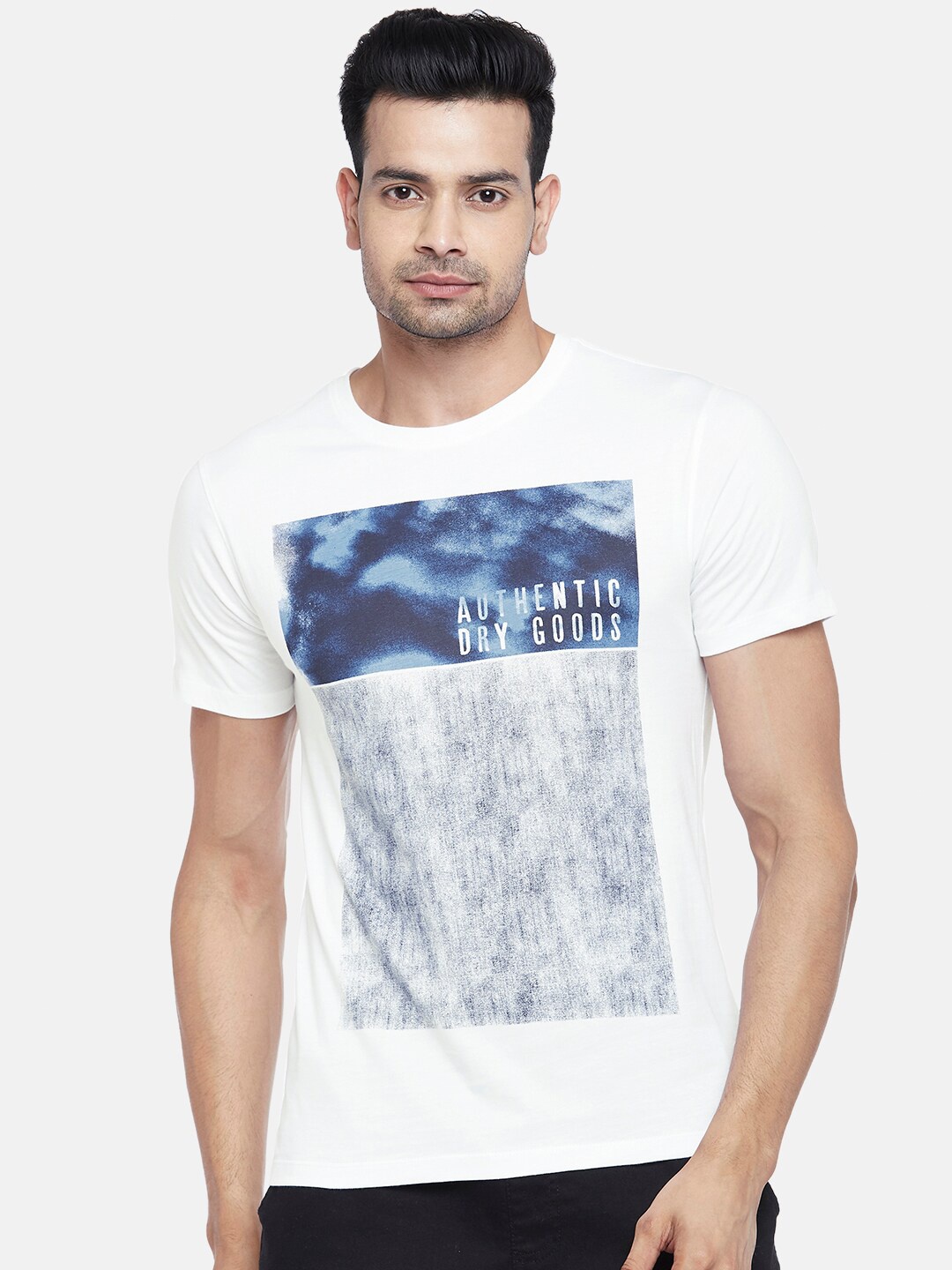 

Urban Ranger by pantaloons Men White & Blue Printed Slim Fit Pure Cotton T-shirt
