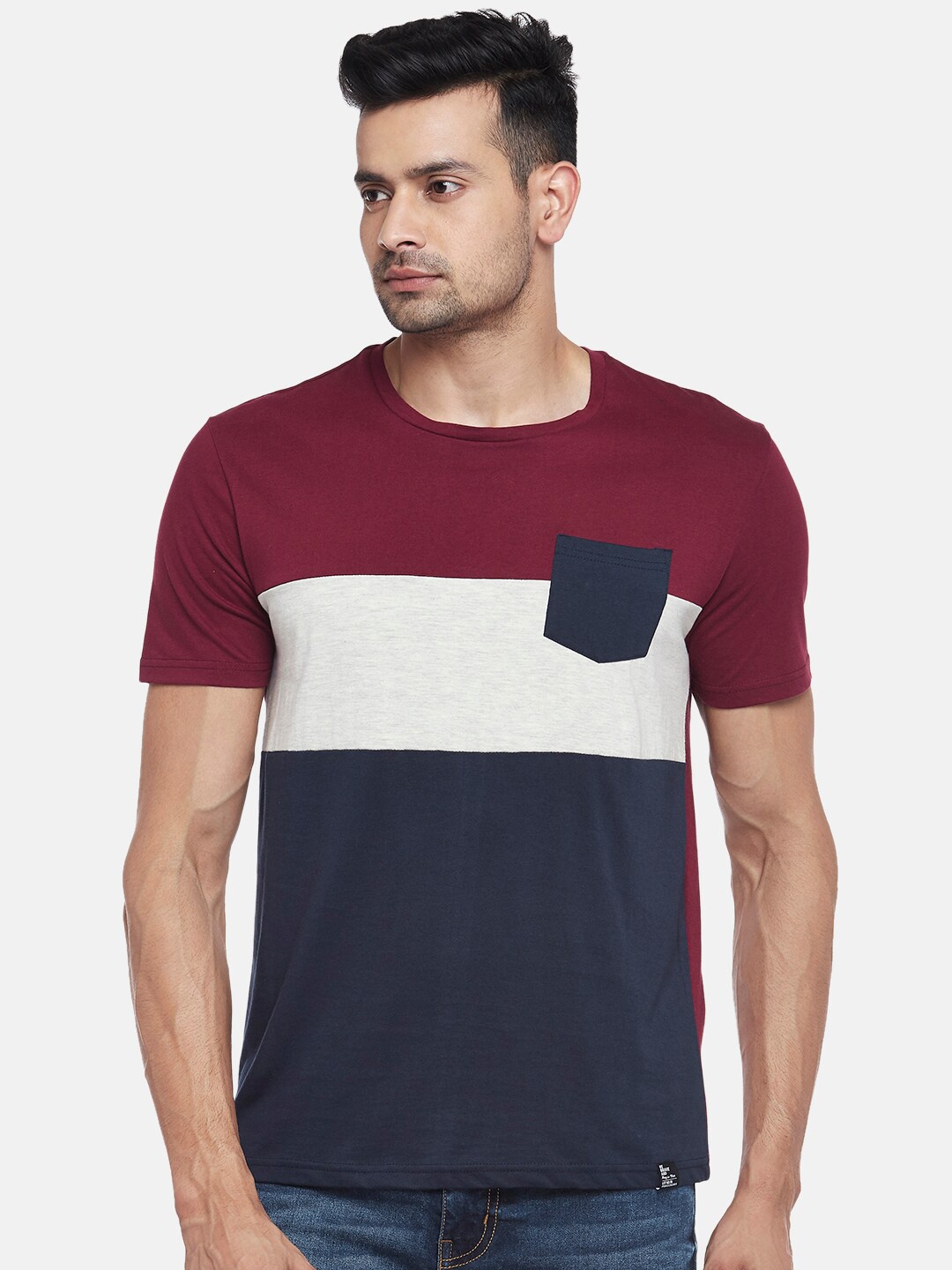 

People Men Red & White Colourblocked Pure Cotton T-shirt