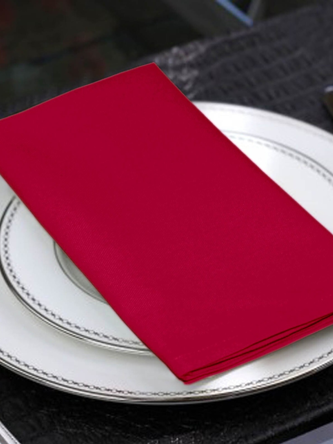 

Lushomes Set Of 6 Red Solid Cotton Table Napkins