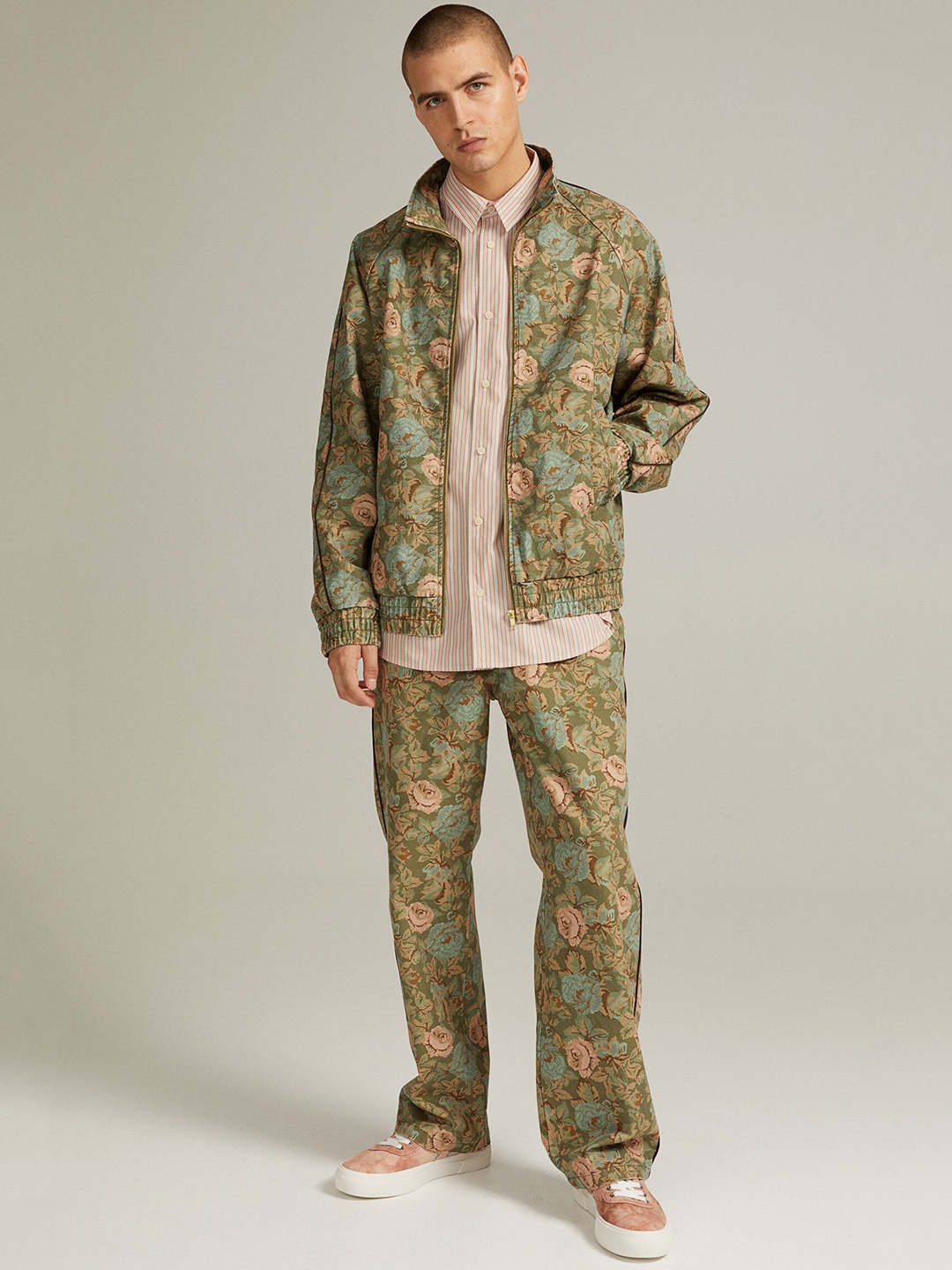 

H&M Men Green & Blue Printed Jacquard-Weave Cotton Bomber Jacket