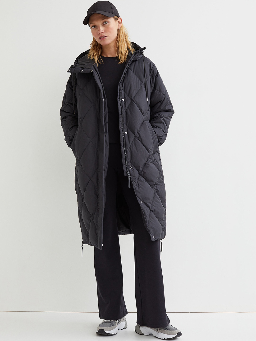 

H&M Women Black Water-Repellent Parka Jacket
