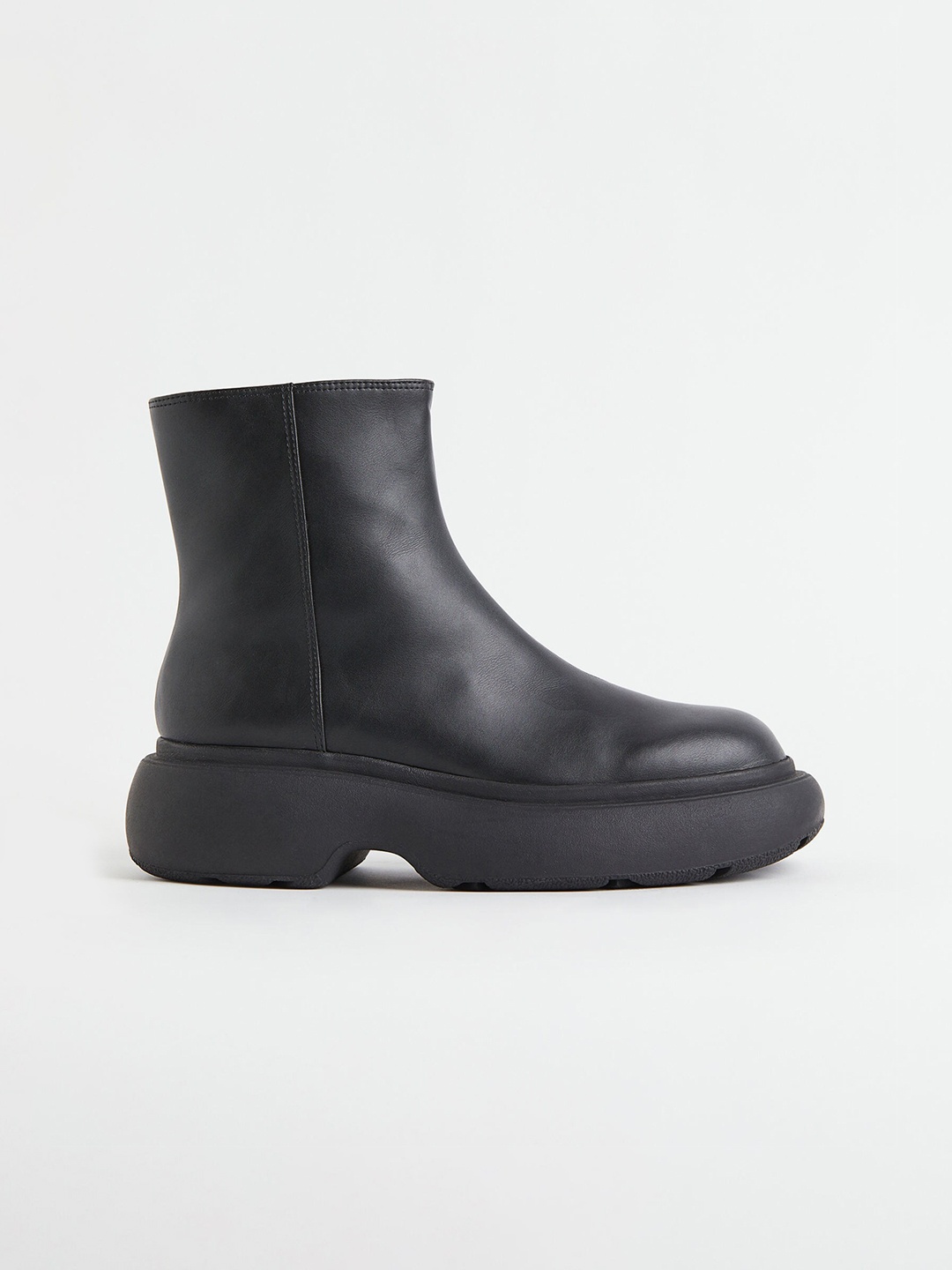 

H&M Women Black Platform Boots